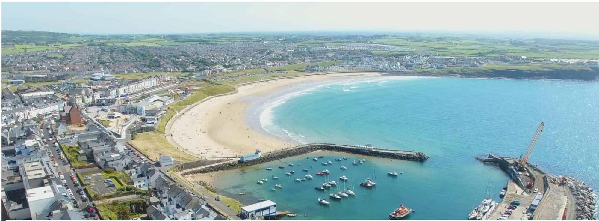 4 Golf Terrace - Portrush By The Sea Apartment Ngoại thất bức ảnh