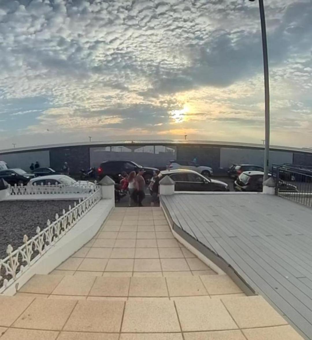 4 Golf Terrace - Portrush By The Sea Apartment Ngoại thất bức ảnh